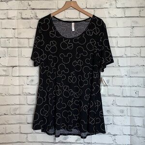 NWT LulaRoe Disney Perfect Tee Mickey Minnie Silhouette Black White Print XS